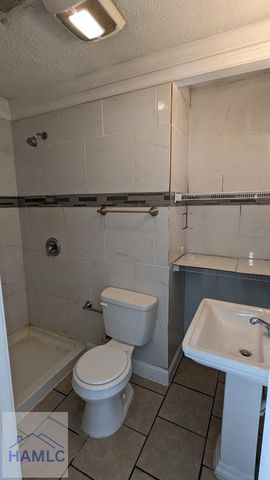 214 Honeylane Circle, Hinesville, GA 31313