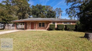 214 Honeylane Circle, Hinesville, GA 31313