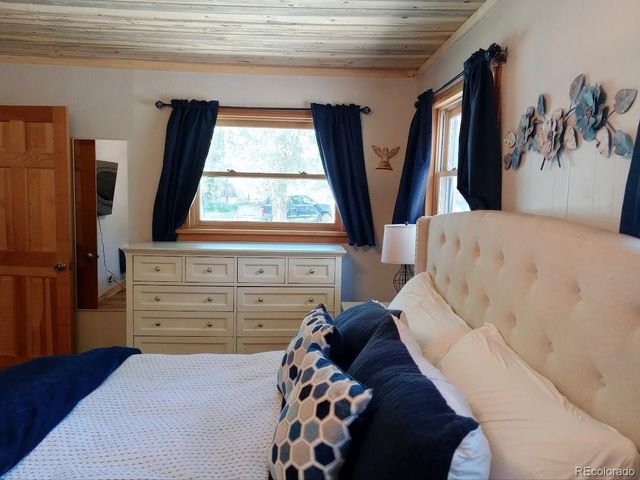 19 Conejos Canyon Rd, Antonito, CO 81120