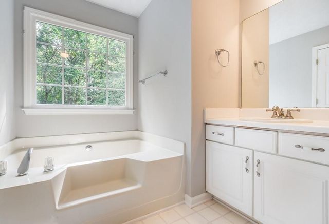 61 Maplewood Cove, Acworth, GA 30101