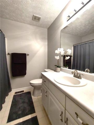 61 Maplewood Cove, Acworth, GA 30101