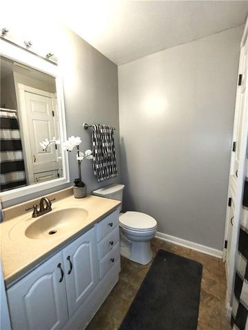 61 Maplewood Cove, Acworth, GA 30101