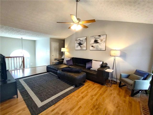 61 Maplewood Cove, Acworth, GA 30101