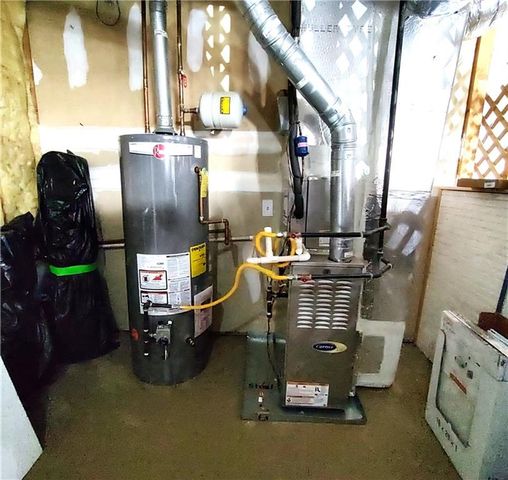 61 Maplewood Cove, Acworth, GA 30101