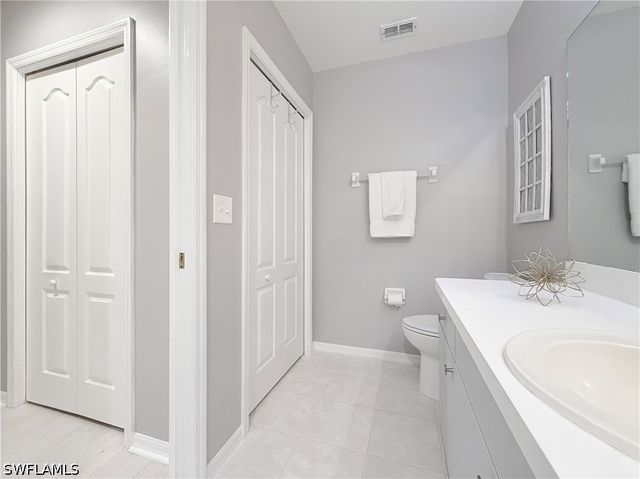 7515 Stoneybrook DR 835, Naples, FL 34112
