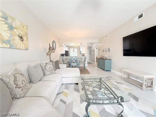 7515 Stoneybrook DR 835, Naples, FL 34112