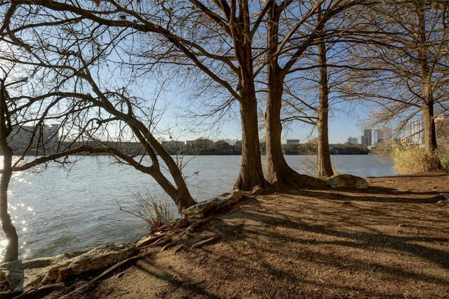 40 N Interstate Hwy 35 6B3, Austin, TX 78701