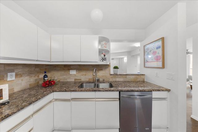 40 N Interstate Hwy 35 6B3, Austin, TX 78701