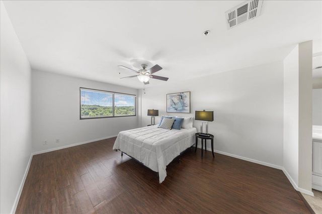 40 N Interstate Hwy 35 6B3, Austin, TX 78701