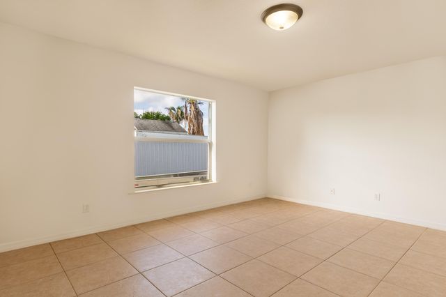 5060 SE EBBTIDE Avenue, Stuart, FL 34997