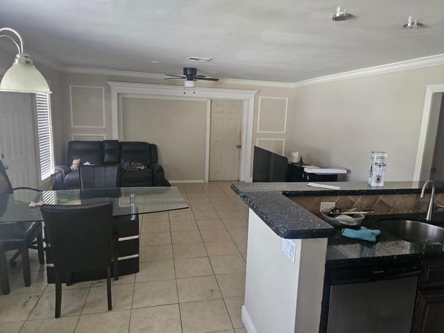 6134 HOGAN CREEK Road, Margate, FL 33063