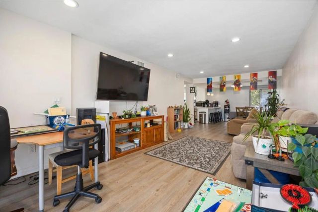 221 Stage Coach Road, Oceanside, CA 92057