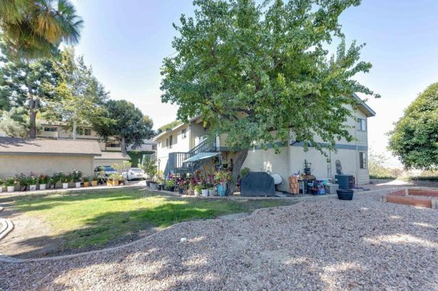 221 Stage Coach Road, Oceanside, CA 92057