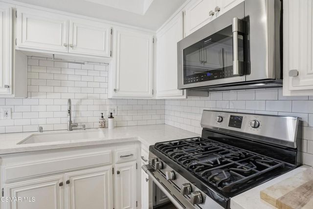 3728 Summershore Lane, Westlake Village, CA 91361