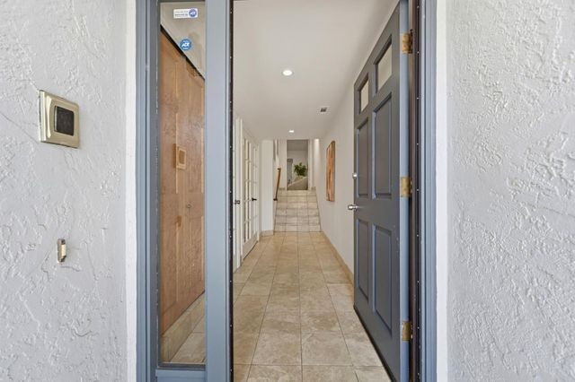 1140 Brussels Street, San Francisco, CA 94134