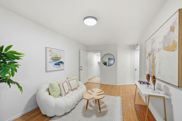 1140 Brussels Street, San Francisco, CA 94134