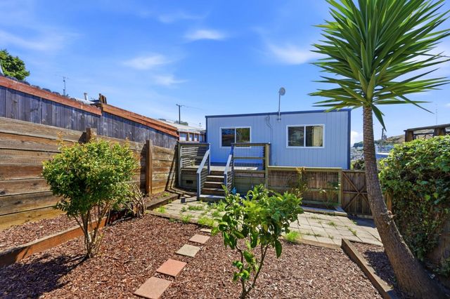 1140 Brussels Street, San Francisco, CA 94134