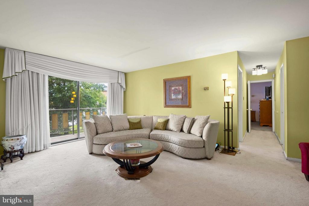 8830 PINEY BRANCH RD #206, Silver Spring, MD 20903