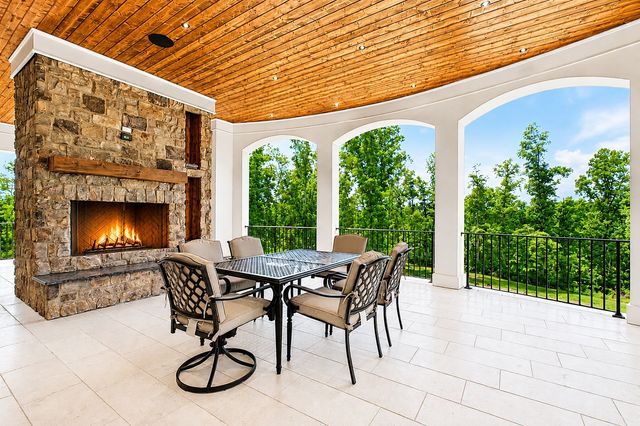 7948 Daugherty Capley Rd, Primm Springs, TN 38476