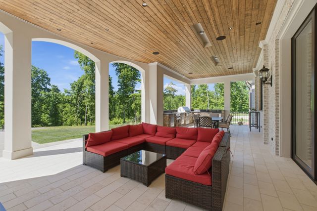 7948 Daugherty Capley Rd, Primm Springs, TN 38476