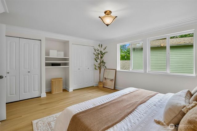 6164 NE 192nd Street, Kenmore, WA 98028