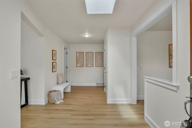 6164 NE 192nd Street, Kenmore, WA 98028
