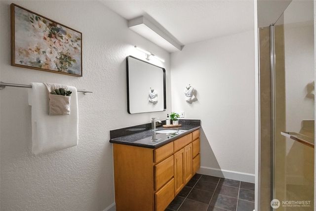6164 NE 192nd Street, Kenmore, WA 98028