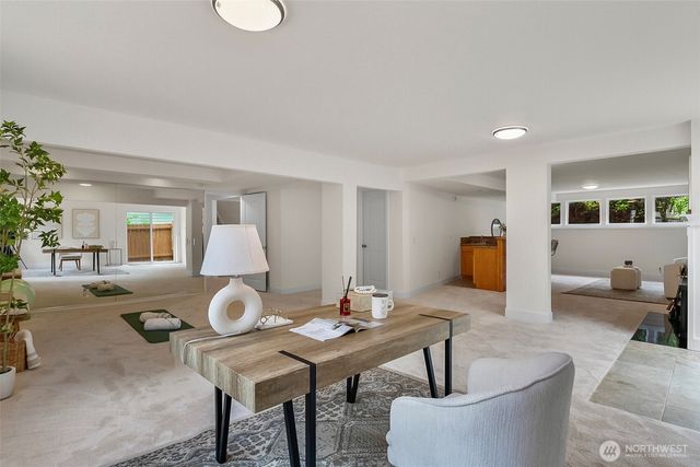 6164 NE 192nd Street, Kenmore, WA 98028