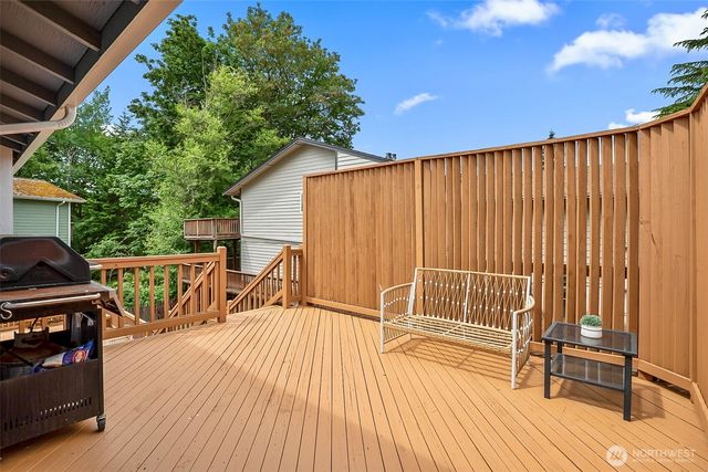 6164 NE 192nd Street, Kenmore, WA 98028