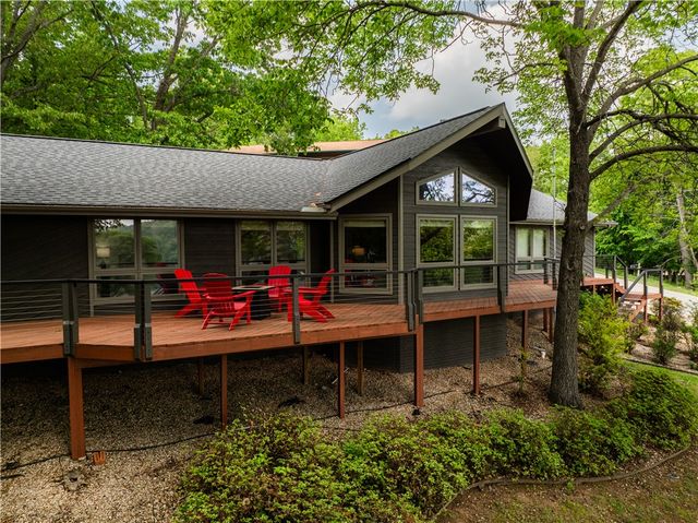 30 Heather Drive, Bella Vista, AR 72715