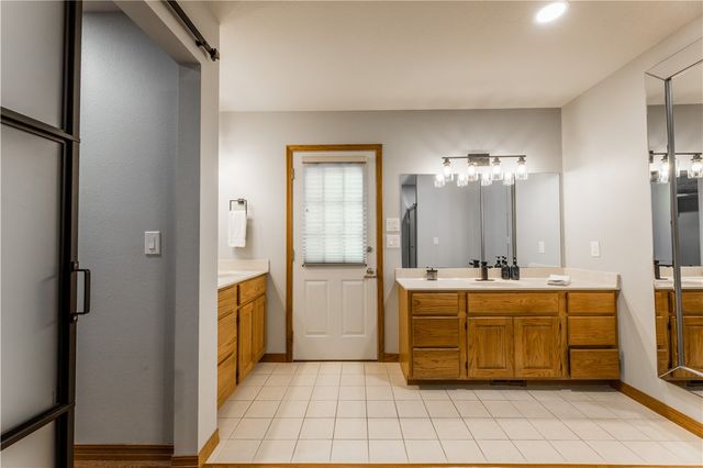 30 Heather Drive, Bella Vista, AR 72715