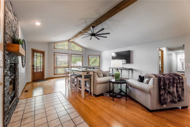30 Heather Drive, Bella Vista, AR 72715