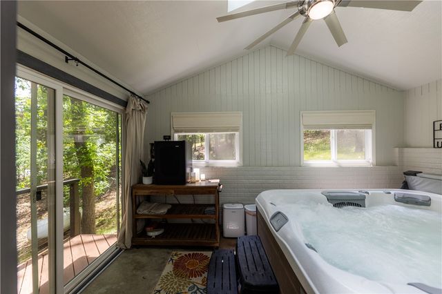 30 Heather Drive, Bella Vista, AR 72715