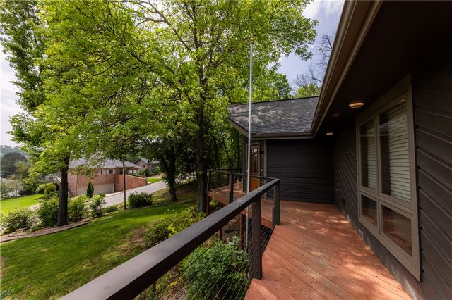 30 Heather Drive, Bella Vista, AR 72715