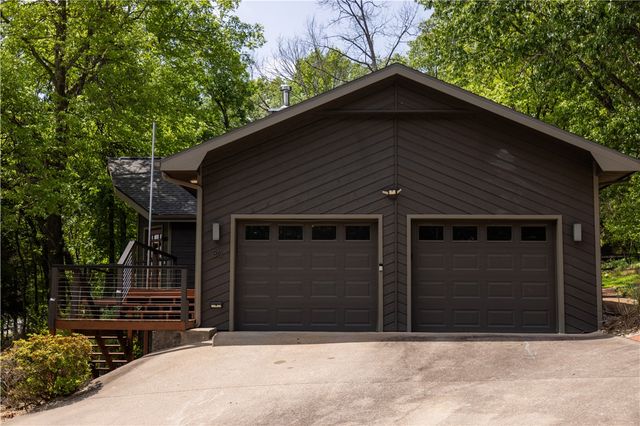 30 Heather Drive, Bella Vista, AR 72715
