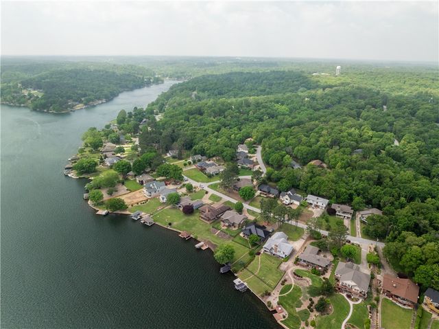 30 Heather Drive, Bella Vista, AR 72715