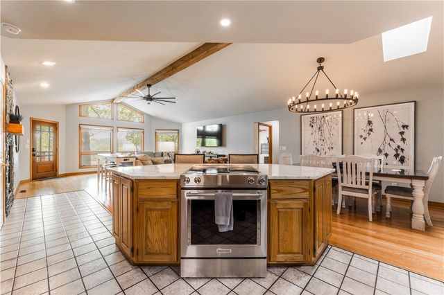 30 Heather Drive, Bella Vista, AR 72715