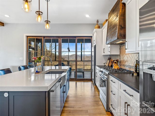 1839 Grandview Drive, Tuckasegee, NC 28783