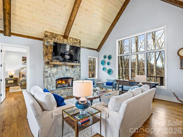 1839 Grandview Drive, Tuckasegee, NC 28783