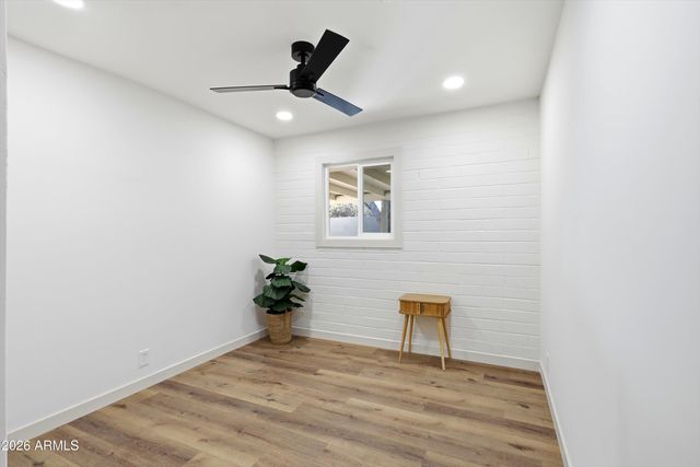 8112 E 1ST Avenue, Mesa, AZ 85208