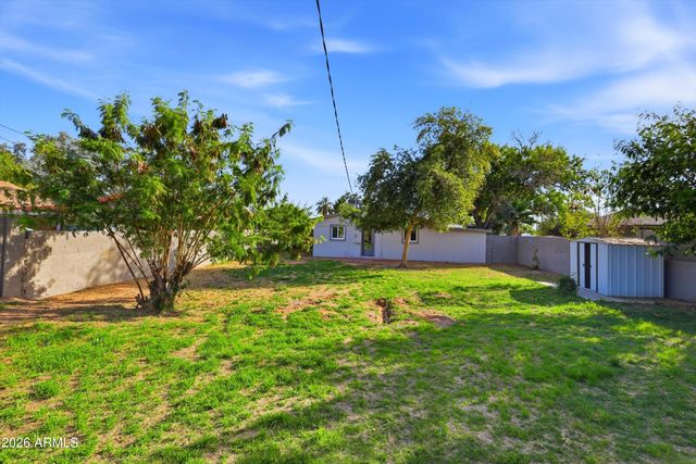 8112 E 1ST Avenue, Mesa, AZ 85208