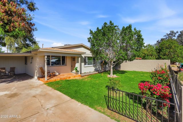 8112 E 1ST Avenue, Mesa, AZ 85208