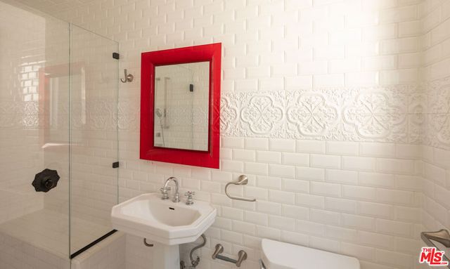 1424 N Crescent Heights Boulevard 61, Los Angeles, CA 90046
