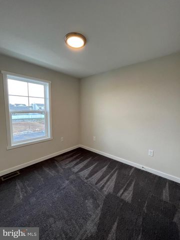 90 MOSES DRIVE, Martinsburg, WV 25405