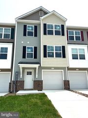 90 MOSES DRIVE, Martinsburg, WV 25405