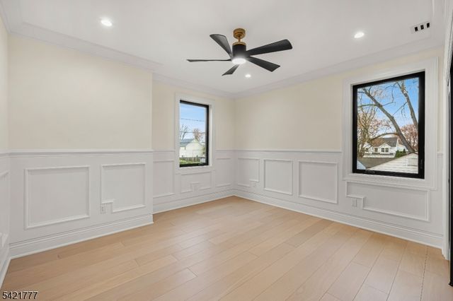6 E Knollwood Rd, Edison Twp., NJ 08817