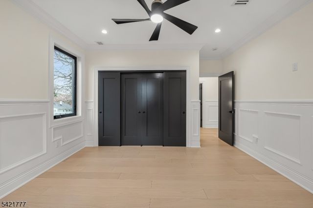 6 E Knollwood Rd, Edison Twp., NJ 08817