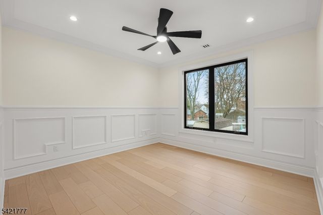 6 E Knollwood Rd, Edison Twp., NJ 08817