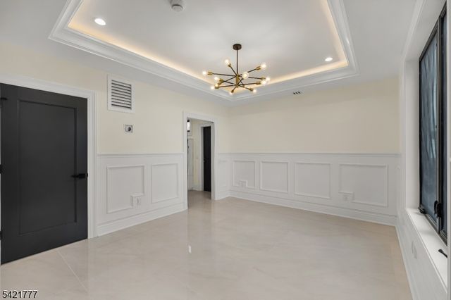 6 E Knollwood Rd, Edison Twp., NJ 08817