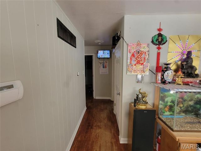 8111 Southpark Court, St Louis, MO 63125